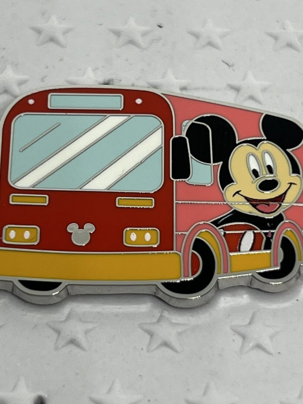 WDW Hidden Disney Series 2026 Wave A Disney Buses Series Mickey Mouse Bus Pin
